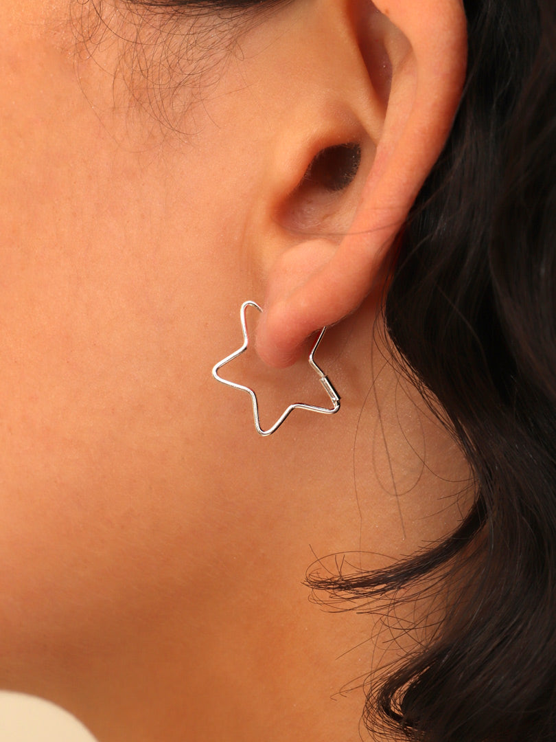Argollas Plata Astro 17 mm.